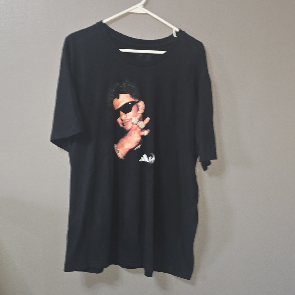 Adidas Men's 2XL Patrick Mahomes NFL Retro Shirt
